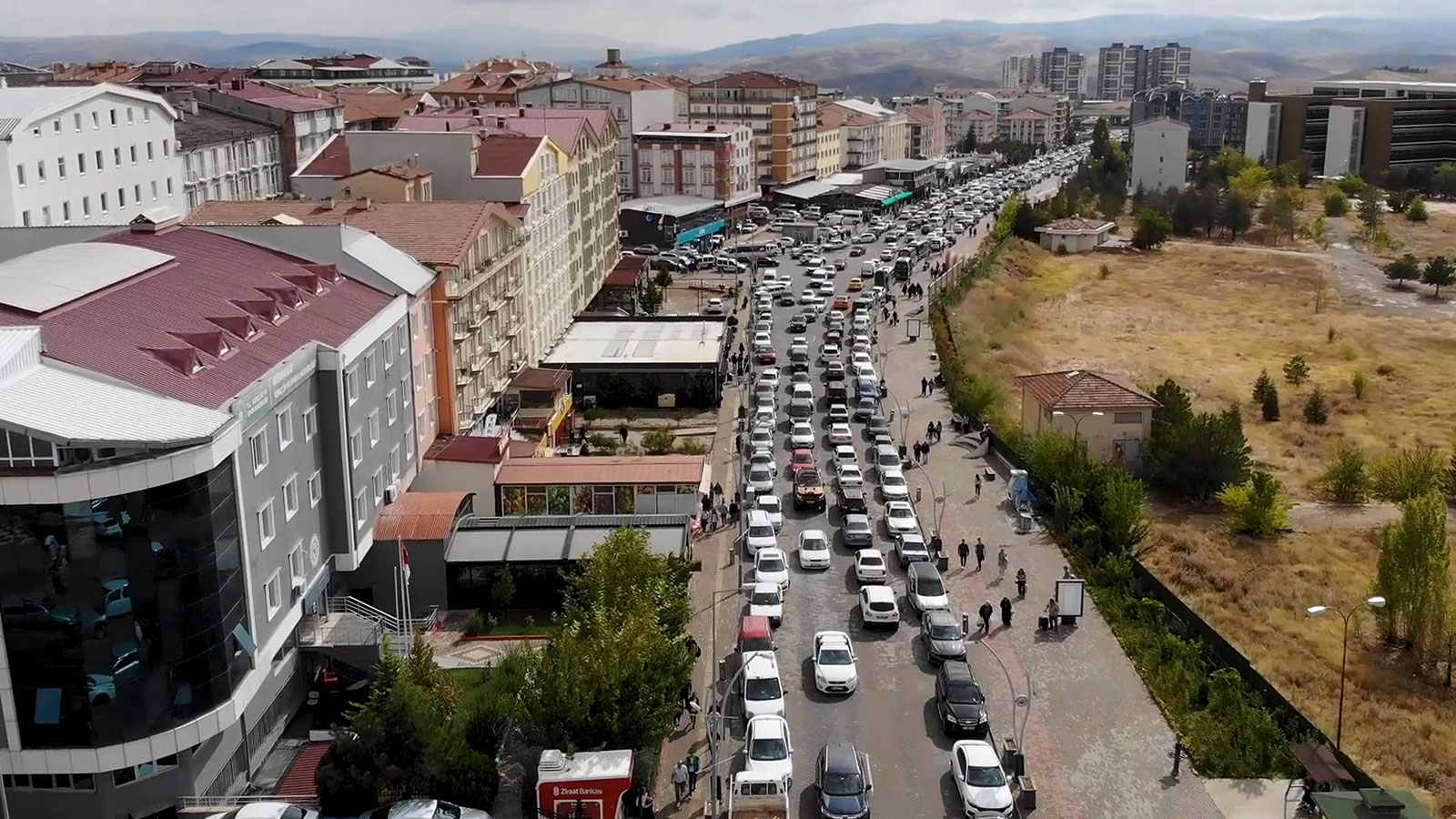 30 bin kişinin yaşadığı ilçede nüfus patlaması! 2 günde sayı 3'e katlandı