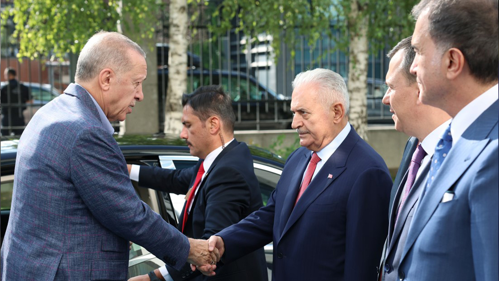 Cumhurbaşkanı Erdoğan AK Parti Genel Merkezi'nde