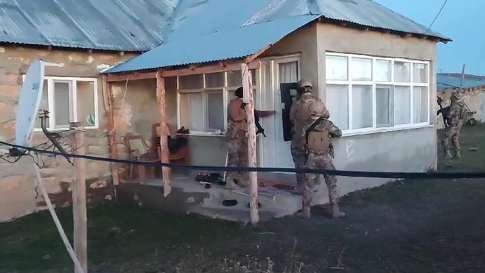 PKK/KCK'ya operasyon: 12 şüpheli gözaltına alındı