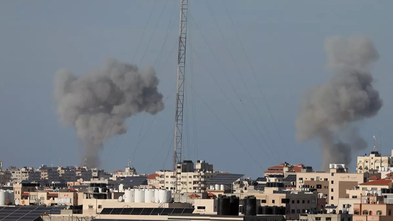 Hamas, İsrail’in en büyük 3. Havalimanını roketlerle hedef aldı