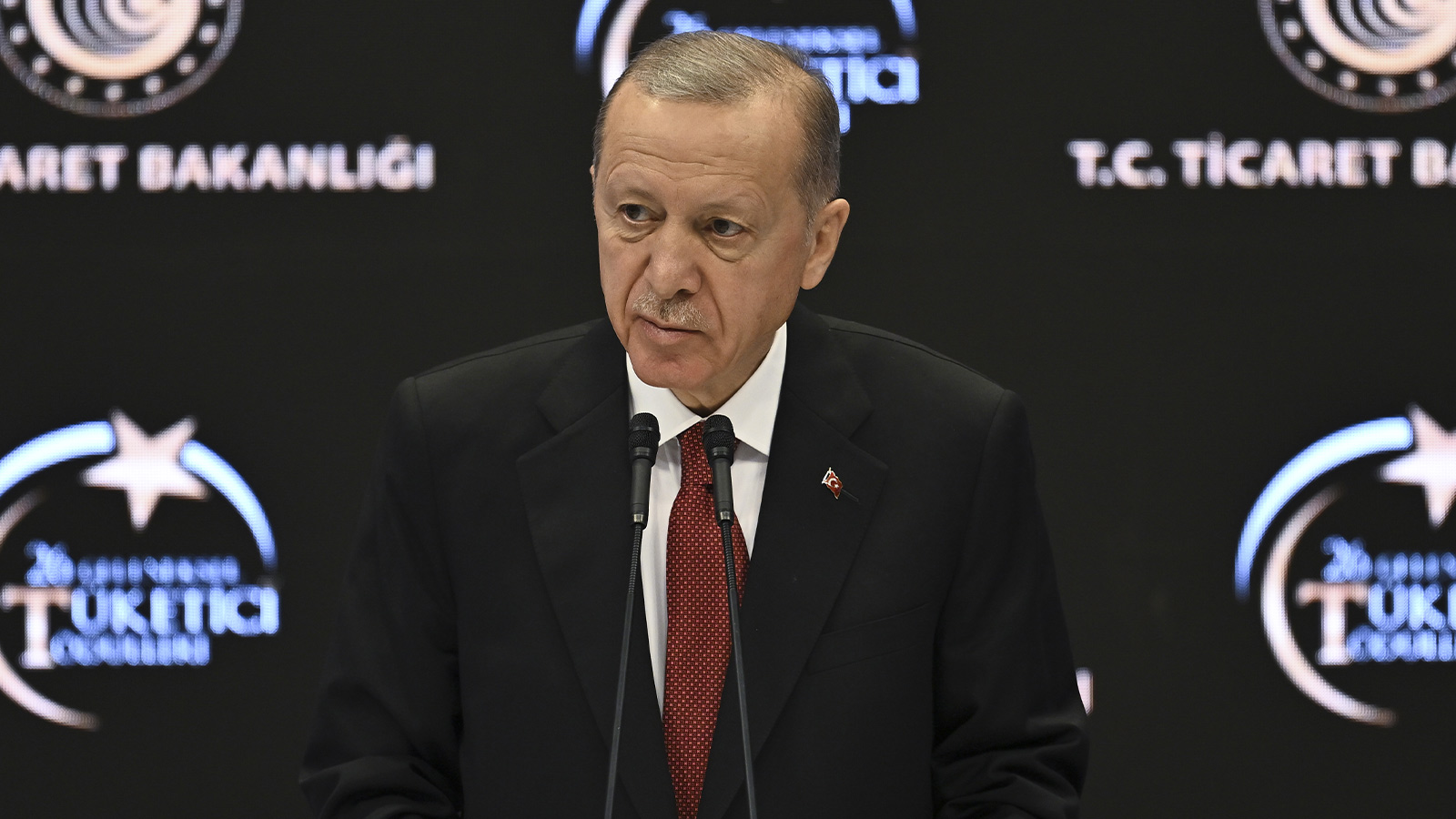 Cumhurbaşkanı Erdoğan'dan 'fahiş fiyat' uyarısı: Fırsatçılara nefes aldırmayacağız