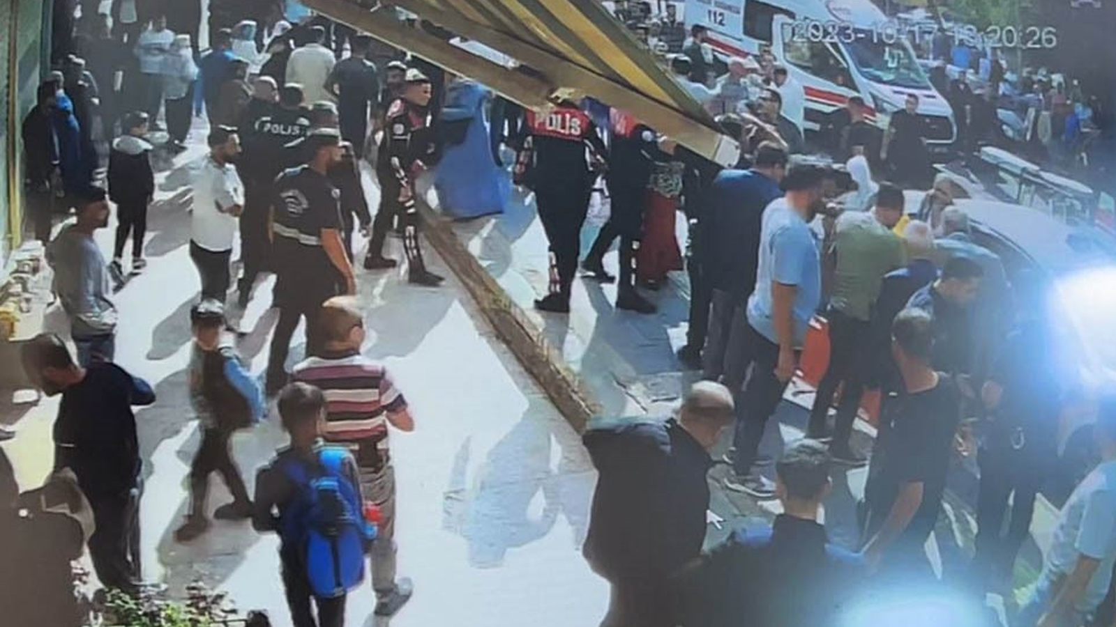 Çocukların kavgasına aileler karıştı! 1 ölü 4 yaralı