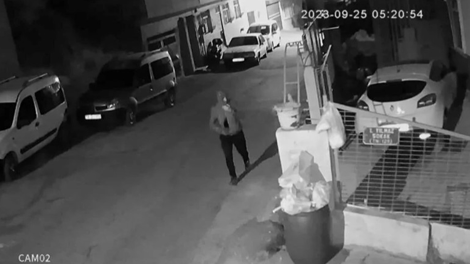 Bursa’da hırsızlık! Şüpheliyi gizleyemediği burnu yakalattı