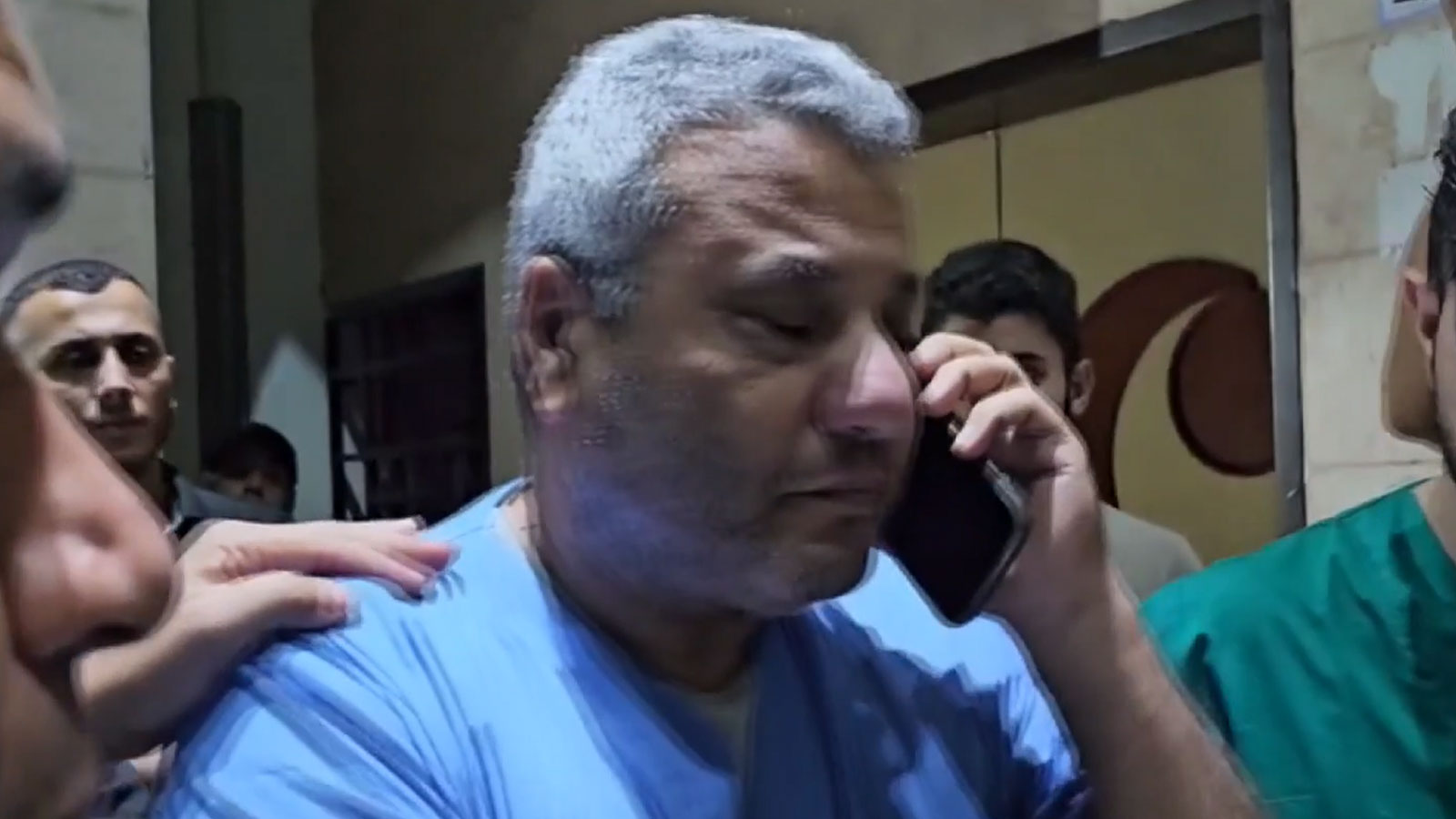 Gazzeli doktorun yürekleri sızlatan anları: Ailesini kaybettiğini telefonda öğrendi