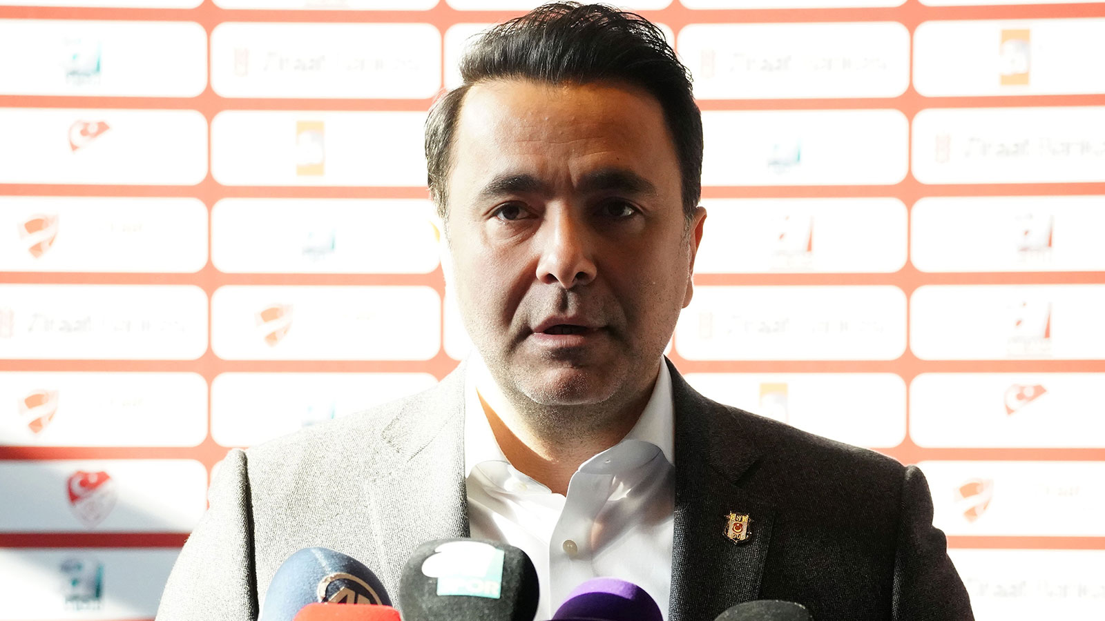 Emre Kocadağ adaylığını açıkladı, Çebi çekiliyor