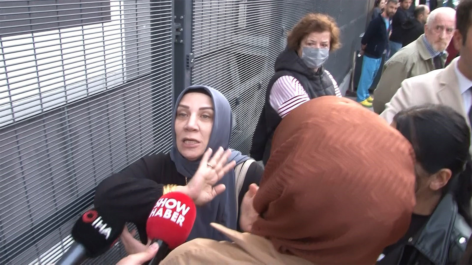 Dilan Polat'ın kaynanası ateş püskürdü