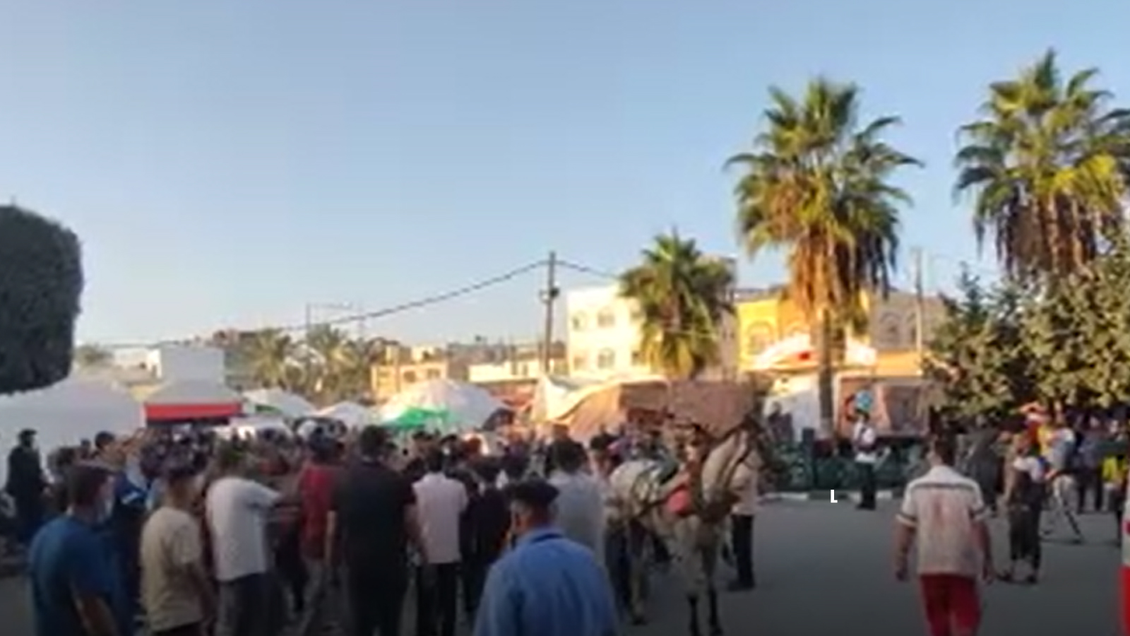 Gazze'den yakıt sıkıntısı: Cenazeler ve yaralılar at arabalarıyla hastanelere getiriliyor