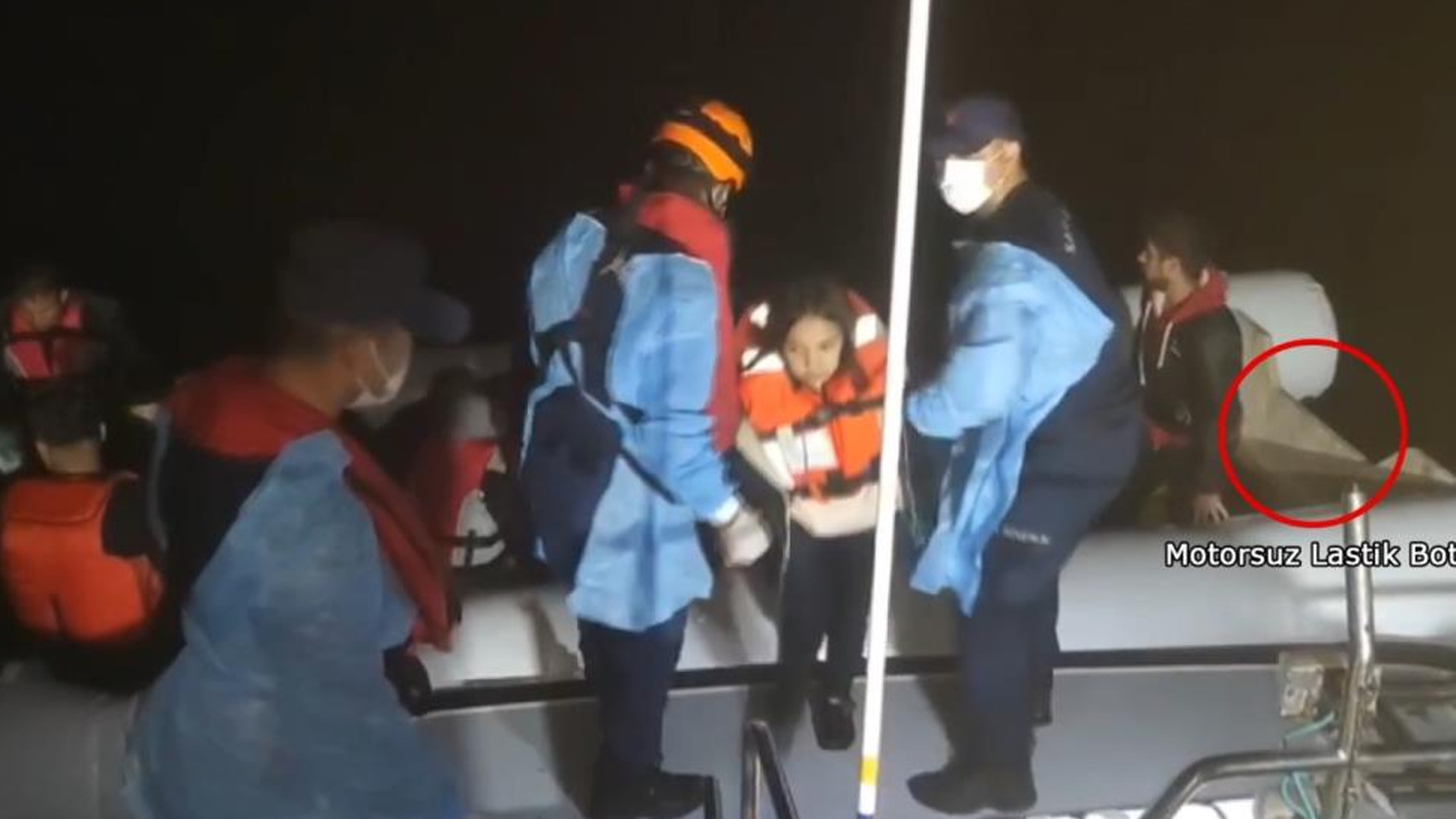 Yunan vicdansızlığı! 36 kaçak göçmeni ölüme terk ettiler