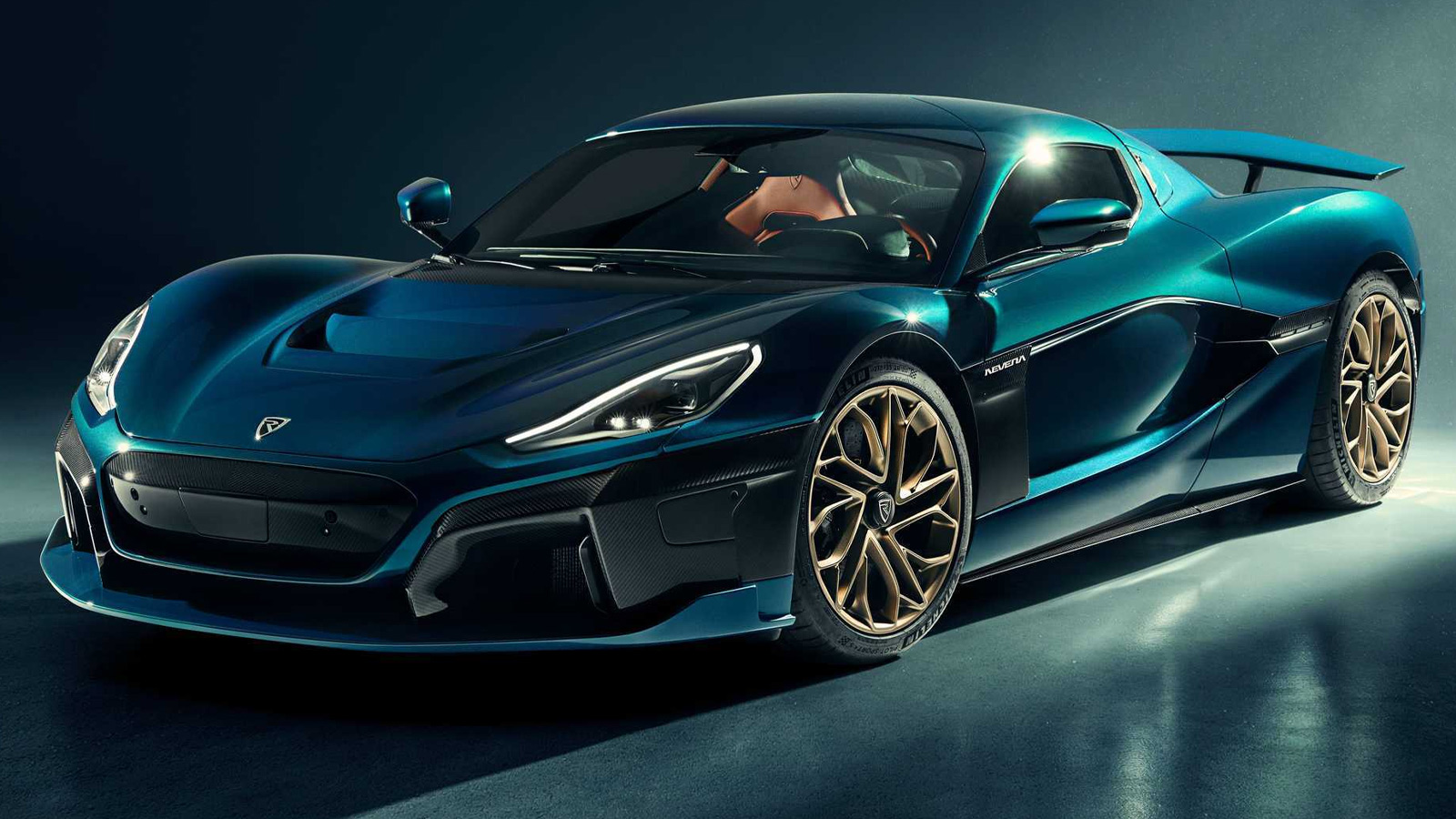 Elektrikli Rimac Nevera bunu da yaptı! 'Ters' hız rekorunu kırdı