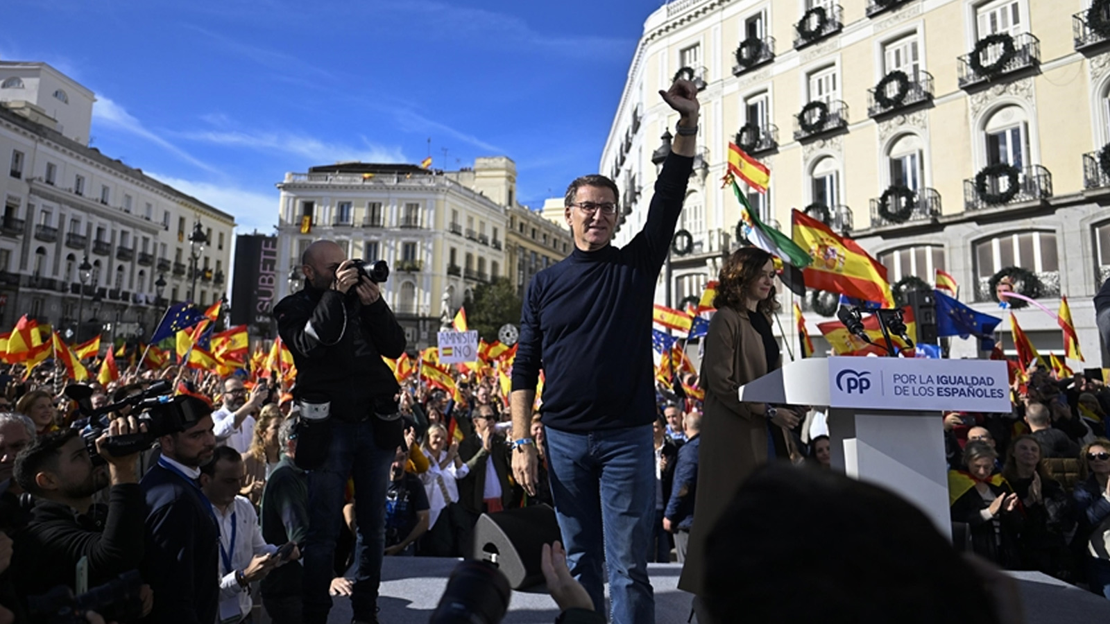 Ayrılıkçı Katalanlara af, İspanyol sağını kızdırdı! Yüz binler meydanlara döküldü