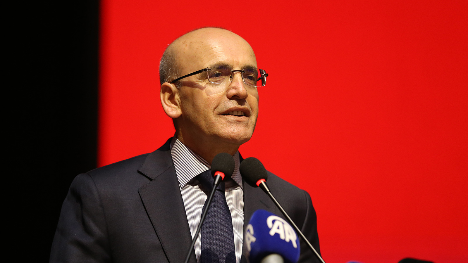 Bakan Şimşek baba ocağında Batmanlılara "büyükşehir" müjdesini verdi