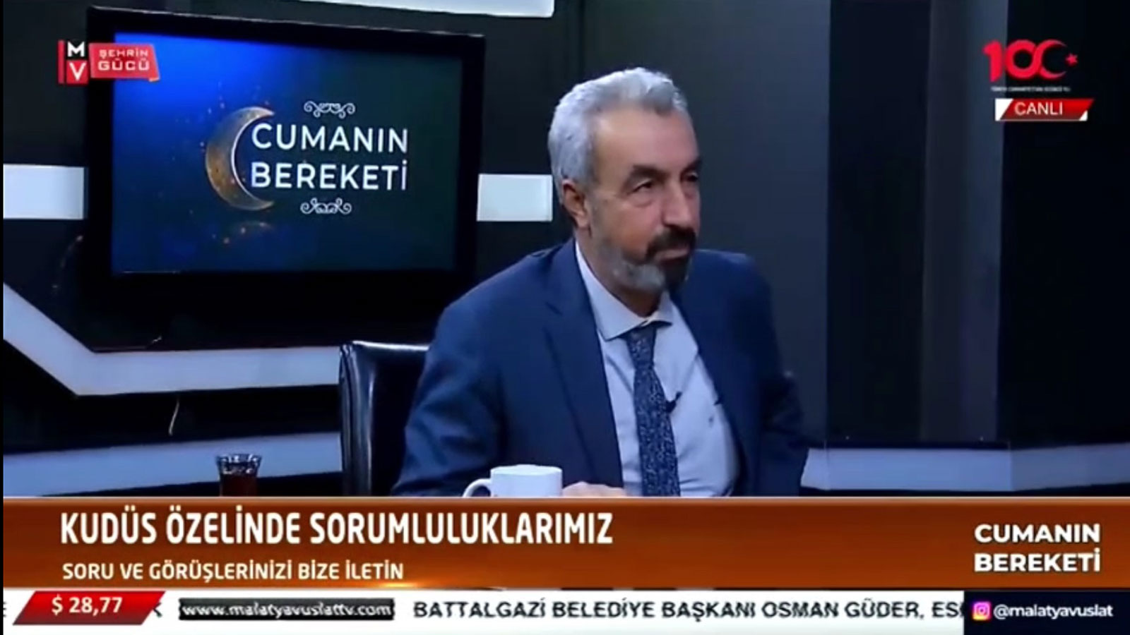 Malatya'da depreme canlı yayında yakalandılar! Bismillah, bismillah...