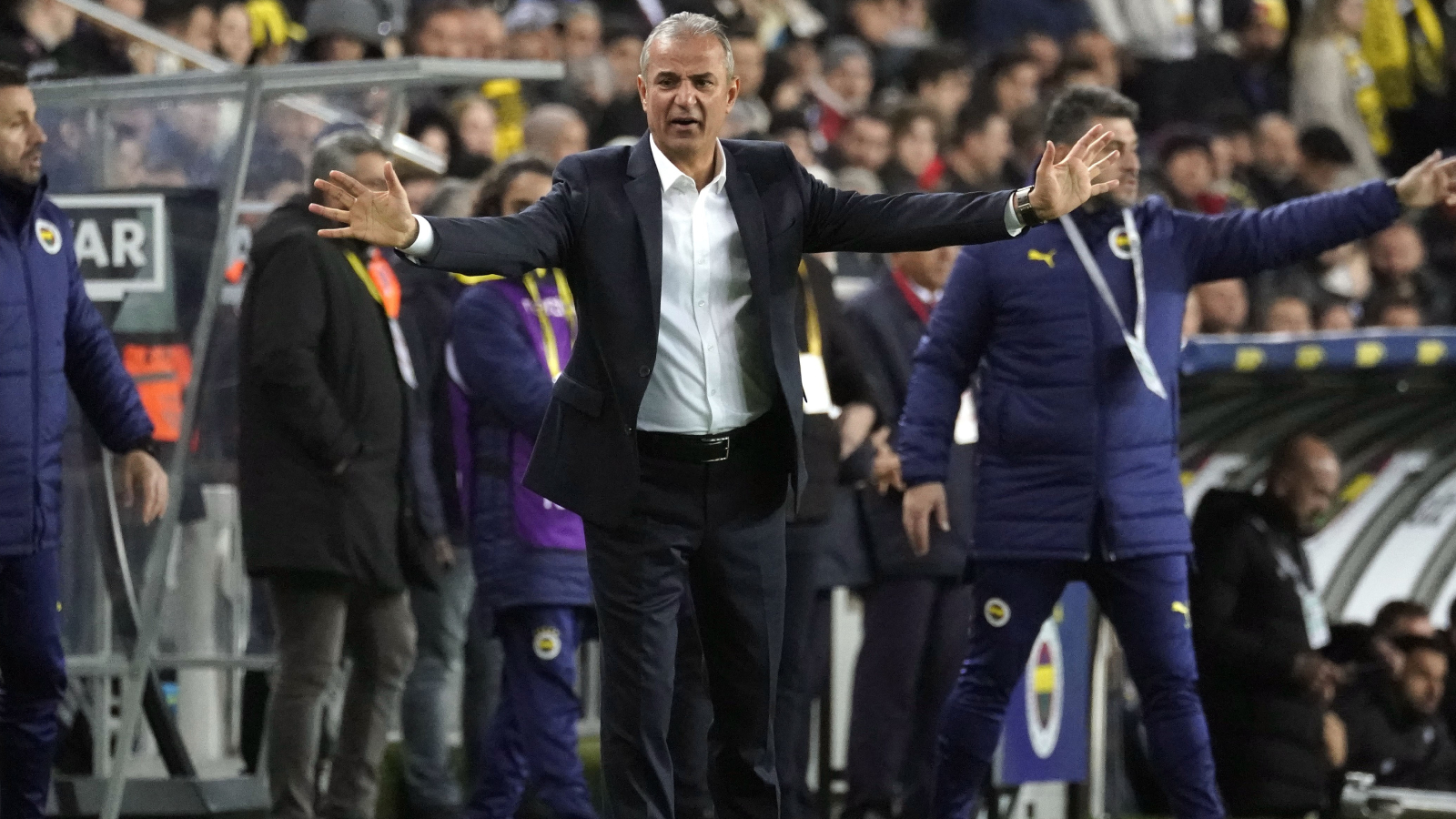 Beşiktaş - Fenerbahçe maçı öncesi İsmail Kartal'ı sevindiren gelişmeler