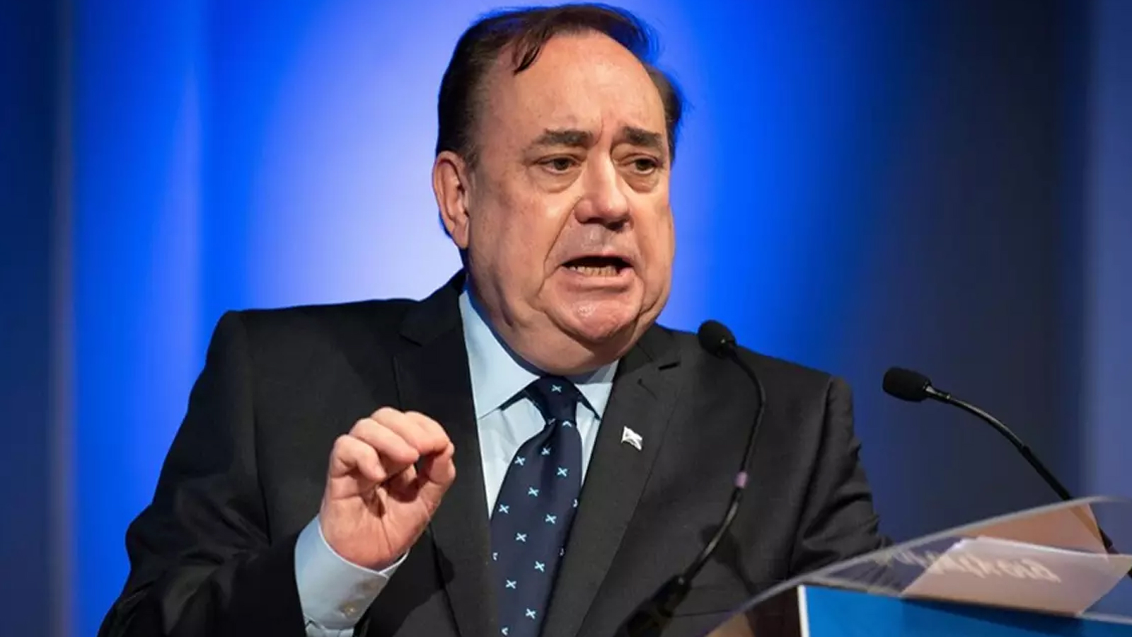 İskoçya Eski Başbakanı Alex Salmond, Cumhurbaşkanı Erdoğan'ın sloganını, son yılların en dahiyane sözü olarak yorumladı