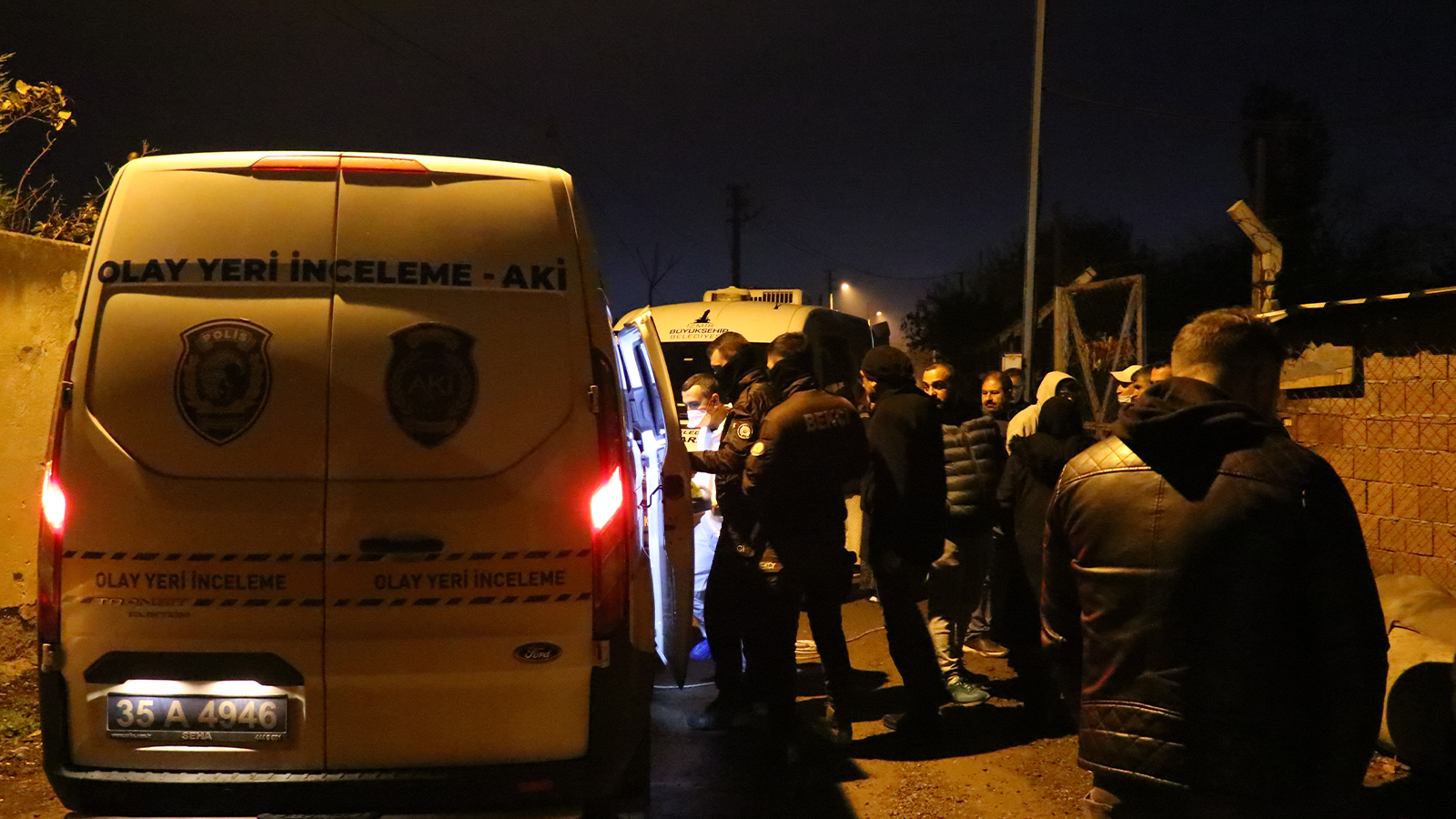 İzmir'de evlat dehşeti! Oğlu tarafından bıçaklanan anne hayatını kaybetti