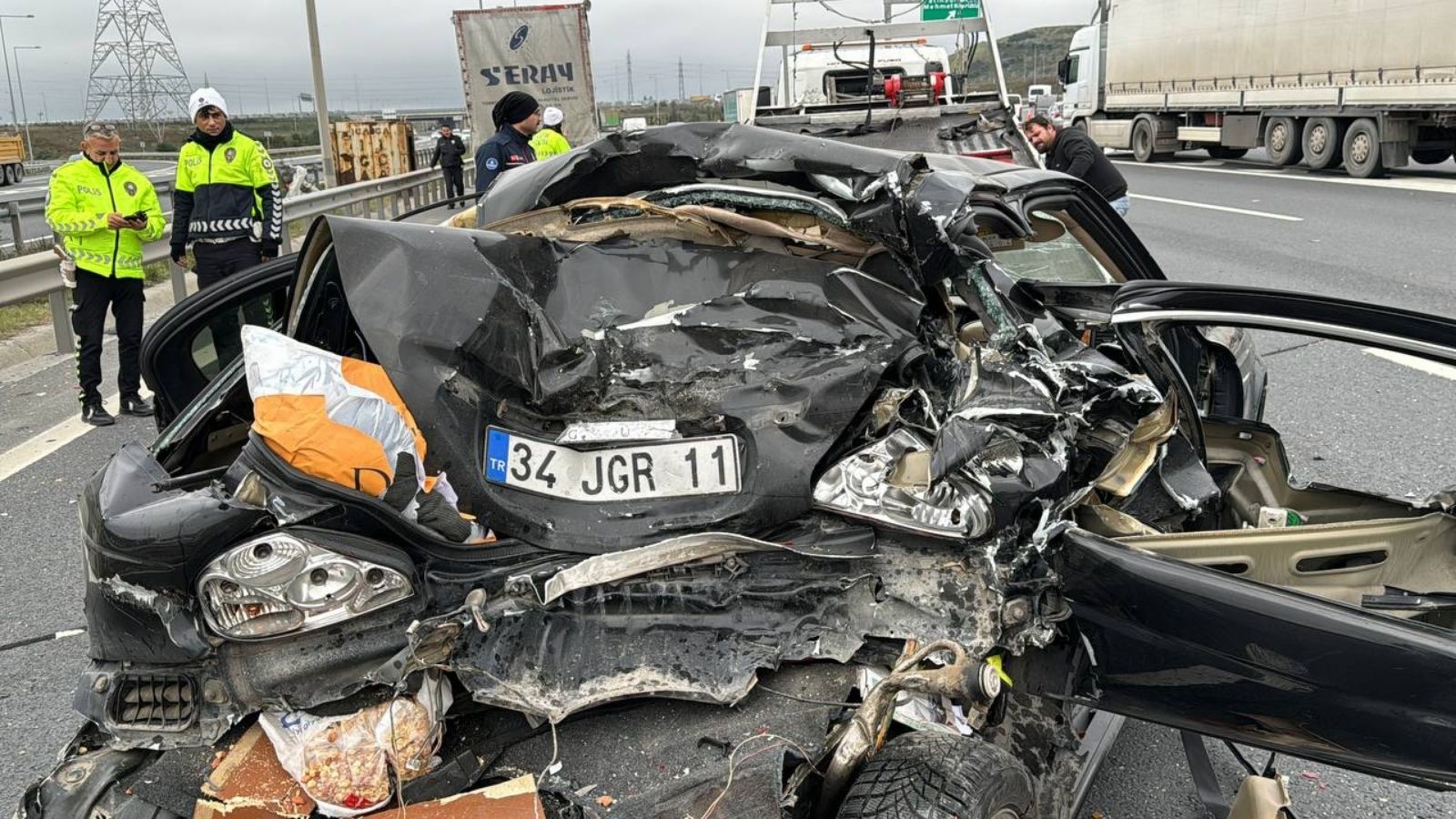 Kuzey Marmara Otoyolu'nda trafik kazasında 1 kişi öldü, 3 kişi yaralandı