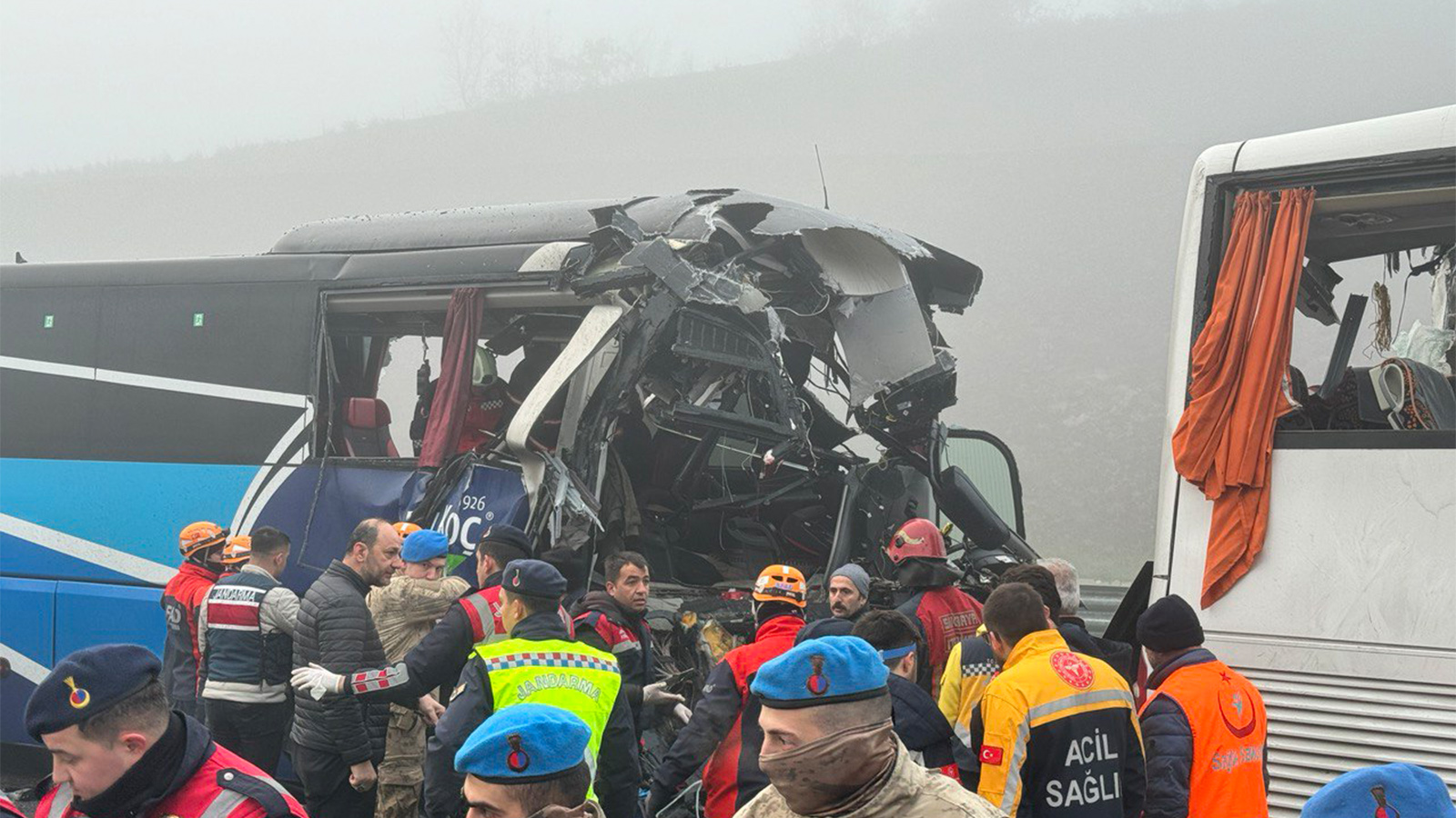 Kuzey Marmara otoyolu'nda feci kaza! Hayatını kaybedenlerin sayısı 10'e yükseldi
