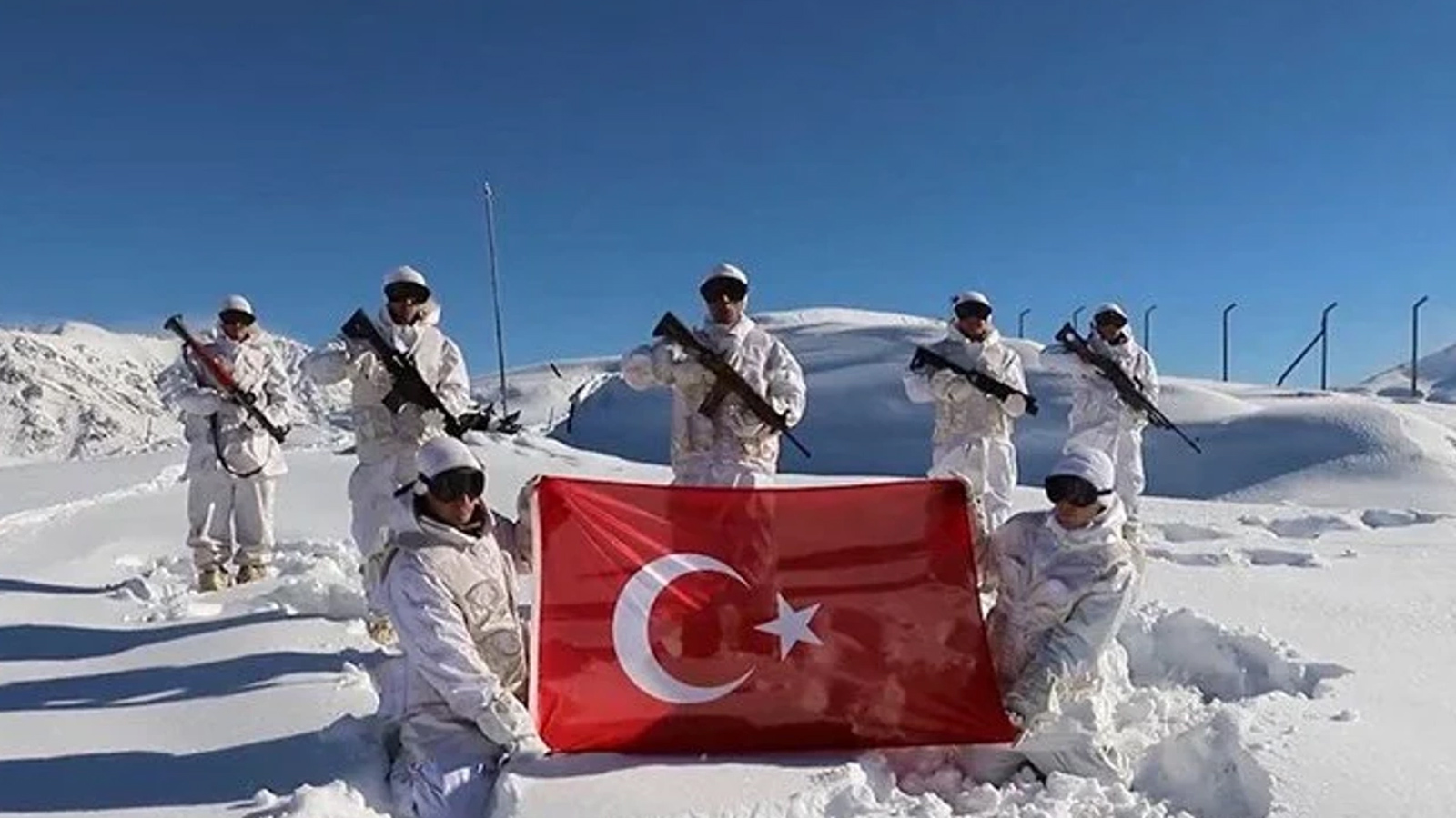 MSB paylaştı! Mehmetçik yeni yılı bu videoyla kutladı
