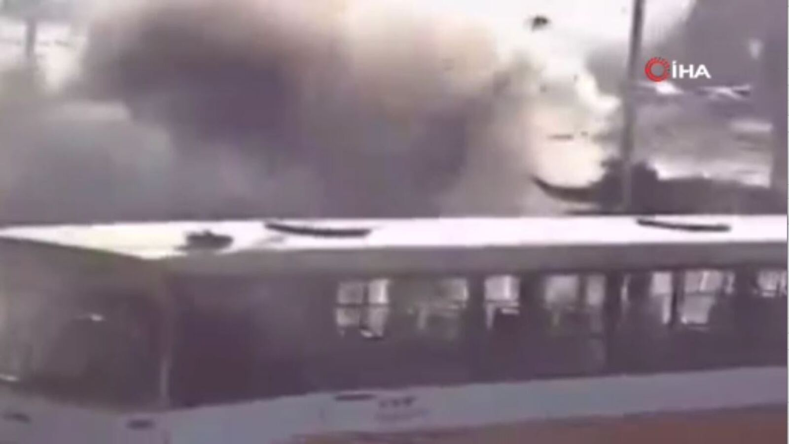 İran'da 84 kişinin ölümüne neden olan patlamadan yeni görüntüler ortaya çıktı