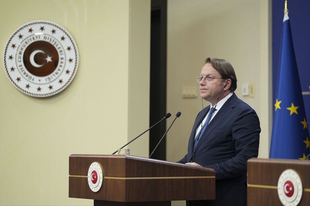AB Komiseri tarih vererek duyurdu: Türkiye'ye 2.4 milyar euroluk doğrudan yatırım - 3. Resim