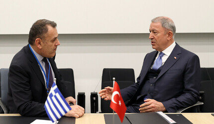 Bakan Akar, Yunan mevkidaşı ile görüştü - politika