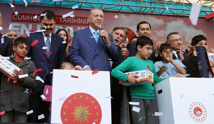 Sosyal konutta ilk temeller atıldı! Cumhurbaşkanı Erdoğan törende konutların biteceği tarihi açıkladı - politika