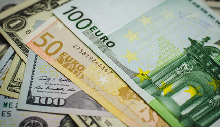 Euro, dolar karşısında 3 haftanın ardından kritik eşiği aştı - gundem