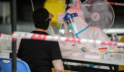 Çin'deki iPhone fabrikası Covid hapishanesine döndü! 300 bin işçi karantinada - teknoloji