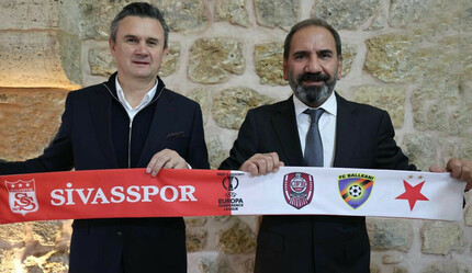CFR Cluj başkanı Sivasspor'dan terbiyesiz Romanyalı gazeteci adına özür diledi - spor