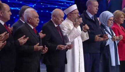 Doğu Perinçek ve Devlet Bahçeli Togg açılışında yan yana dua etti - ekonomi