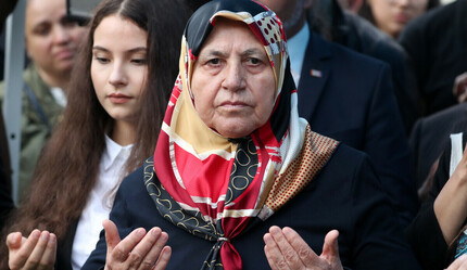 Olaf Scholz'tan Almanya'da vefat eden Mevlüde Genç için Türkçe taziye mesajı - gundem