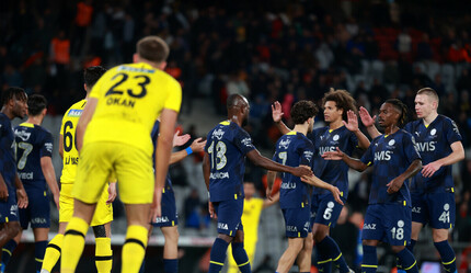 Buldozer Fener! İstanbulspor'u gol yağmuruna tuttu - spor