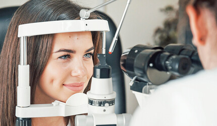 Retina yırtılması olabilir! Gözde ışık çakmalarını hafife almayın - saglik