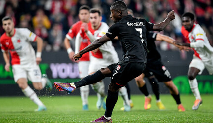 Sivasspor tarih yazdı! Rıza Çalımbay'ın takımı UEFA Konferans Ligi G Grubu'nu lider tamamladı - spor