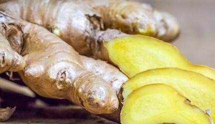 Romatizma ve kireçlenmeyi kısa sürede yok ediyor! Sirke ve bal ile karıştırıp için… Faydası zirve yapıyor - saglik