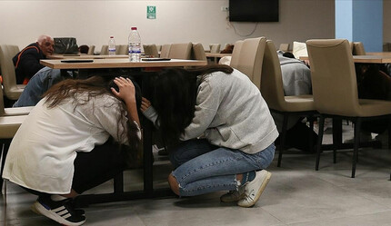 Türkiye geneli ve KKTC'de 'Deprem Anı Ülke Tatbikatı'... Çök-Kapan-Tutun - gundem