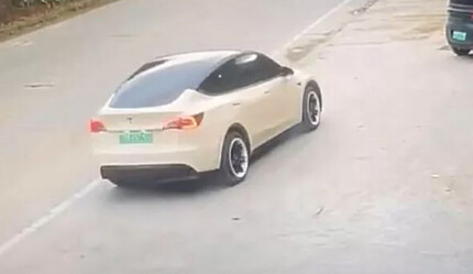 Kontrolden çıkan Tesla otomobil dehşet saçtı: 2 ölü, 3 yaralı - t-otomobil