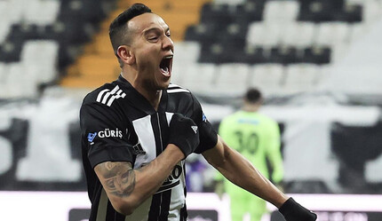 Beşiktaş yönetiminden Josef de Souza'ya soru: Tamam mı devam mı? - spor