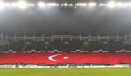Euro 2028 ve Euro 2032 için resmen adayız! Türkiye'nin rakipleri Britanya ve İtalya - spor