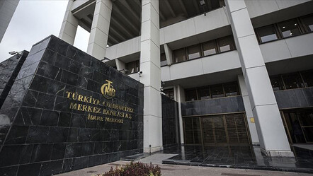 Merkez Bankası yıl sonu büyüme beklentisi değişmedi, dolar kuru tahmini geriledi - ekonomi