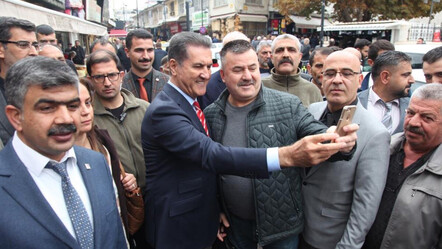 Mustafa Sarıgül Togg eleştirenlerine cevap verdi: Doğruya doğru deriz - politika