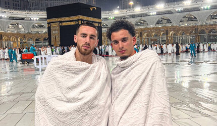 A Milli futbolcu Orkun Kökçü, umreden fotoğraf paylaştı - spor
