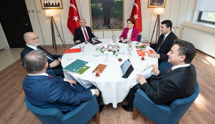 Eski Türkiye’ye dönüş taslağı! Altılı Masa'nın vaatleri FETÖ ve HDP’ye umut oldu - politika