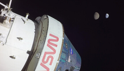 NASA'nın uzay aracı Orion'un nefes kesen manzarası: Ay ve Dünya tek karede - teknoloji