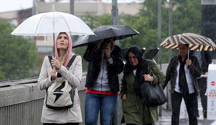 Meteoroloji 'Dikkat!' diyerek uyardı: Kuvvetli yağış etkili olacak (1 Aralık 2022 hava durumu9 - gundem