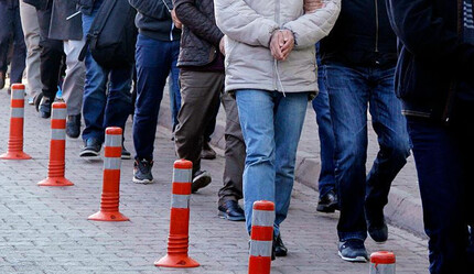 FETÖ'nün 'emniyet' yapılanmasına 9 ilde operasyon! Çok sayıda kişi yakalandı - gundem