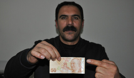 Paralarını sayarken şans eseri fark etti… Koleksiyonerler peşine düştü, Türkiye’de sadece 3 tane var! - kultur-sanat