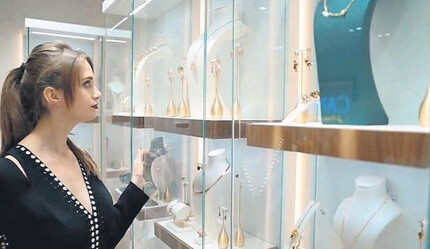 Mücevher vurgununda yeni detaylar ortaya çıktı: 100 bin mağdur var! 100 liralık taşı 11 milyona sattılar - gundem