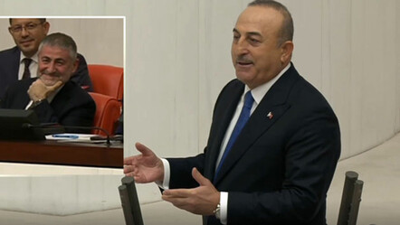 Bakan Çavuşoğlu'ndan Meclis'i güldüren espri: Bakanımızın gözlerinde ışıltı varsa talebimizi iletiyoruz - gundem