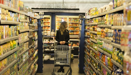 Marketlerden göstermelik indirim: Fiyatlar füze gibi çıktı, paraşütle iniyor - ekonomi